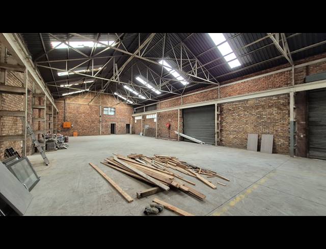 1,699M² FACTORY TO LET IN BENONI SOUTH